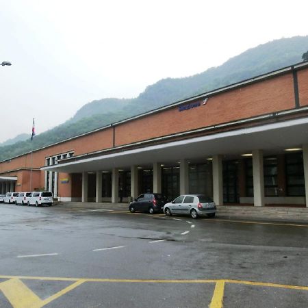 Piazza Cavour - Luxury Lake View Apartment Como Exterior foto